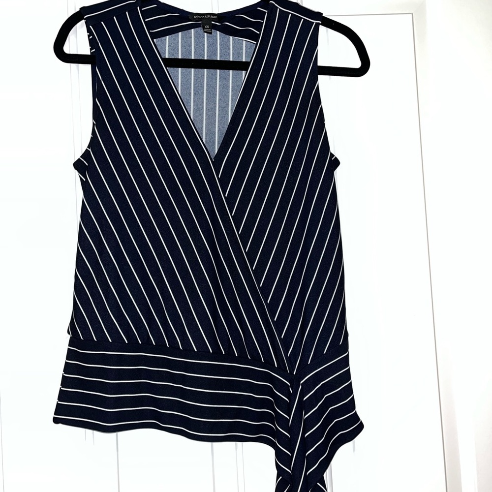 Banana Republic woman’s xs faux wrap striped sleeveless top - Picture 1 of 8
